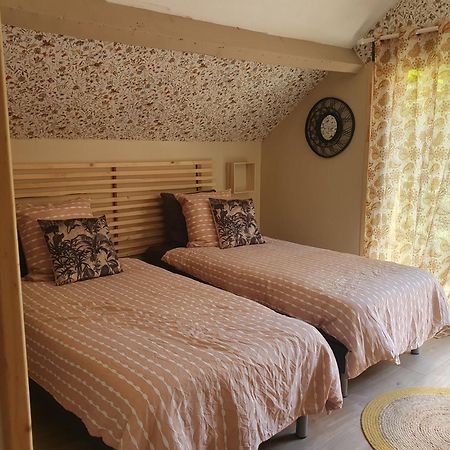 تول Chambres D'Hotes Du Domaine De Bourbacoup المظهر الخارجي الصورة
